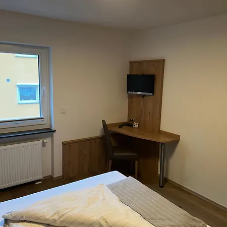 Zum Wispertal 게스트하우스 3*